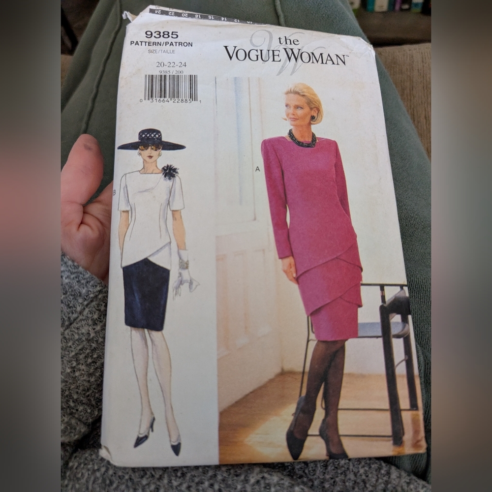 Vintage Sewing Pattern for Women's Dresses